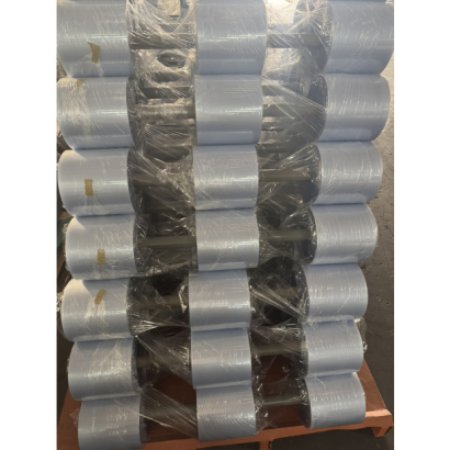 PVC塑膠布分條加工成品堆疊，客製尺寸裁切服務